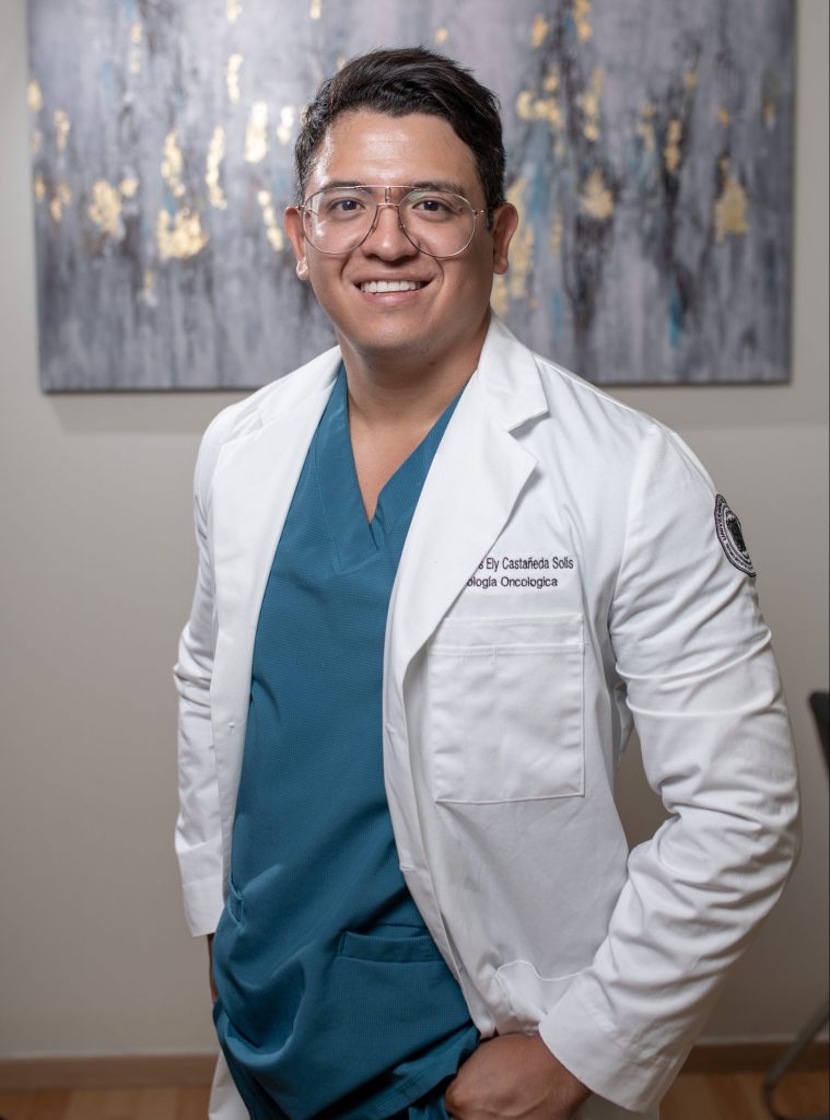 Urólogo Dr. Carlos Castañeda